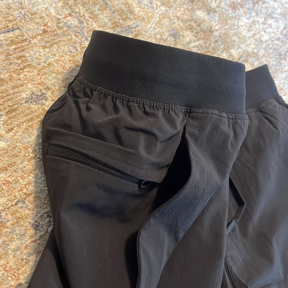 lululemon T.H.E. Linerless Shorts - Picture 2 of 5